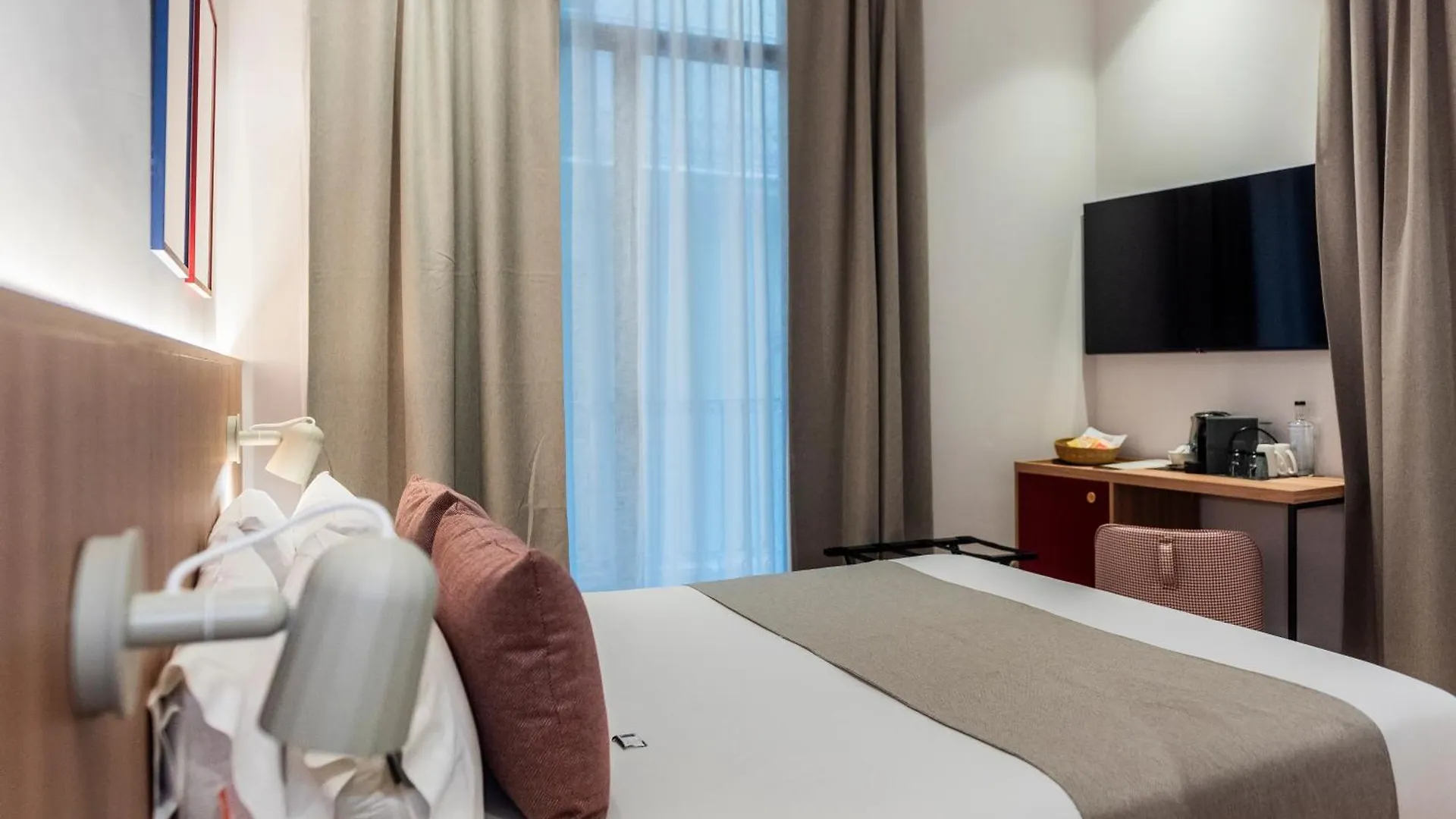 Hotel California Barcelona