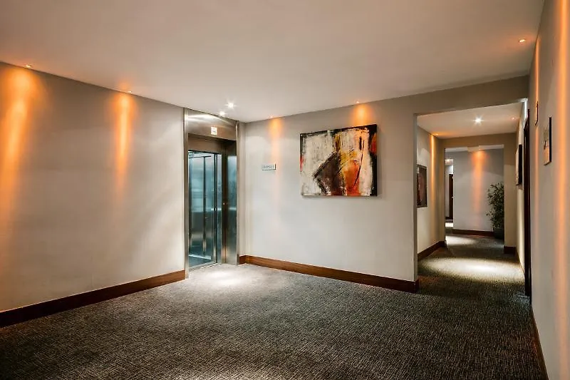***  Hotel California Barcelona Spain